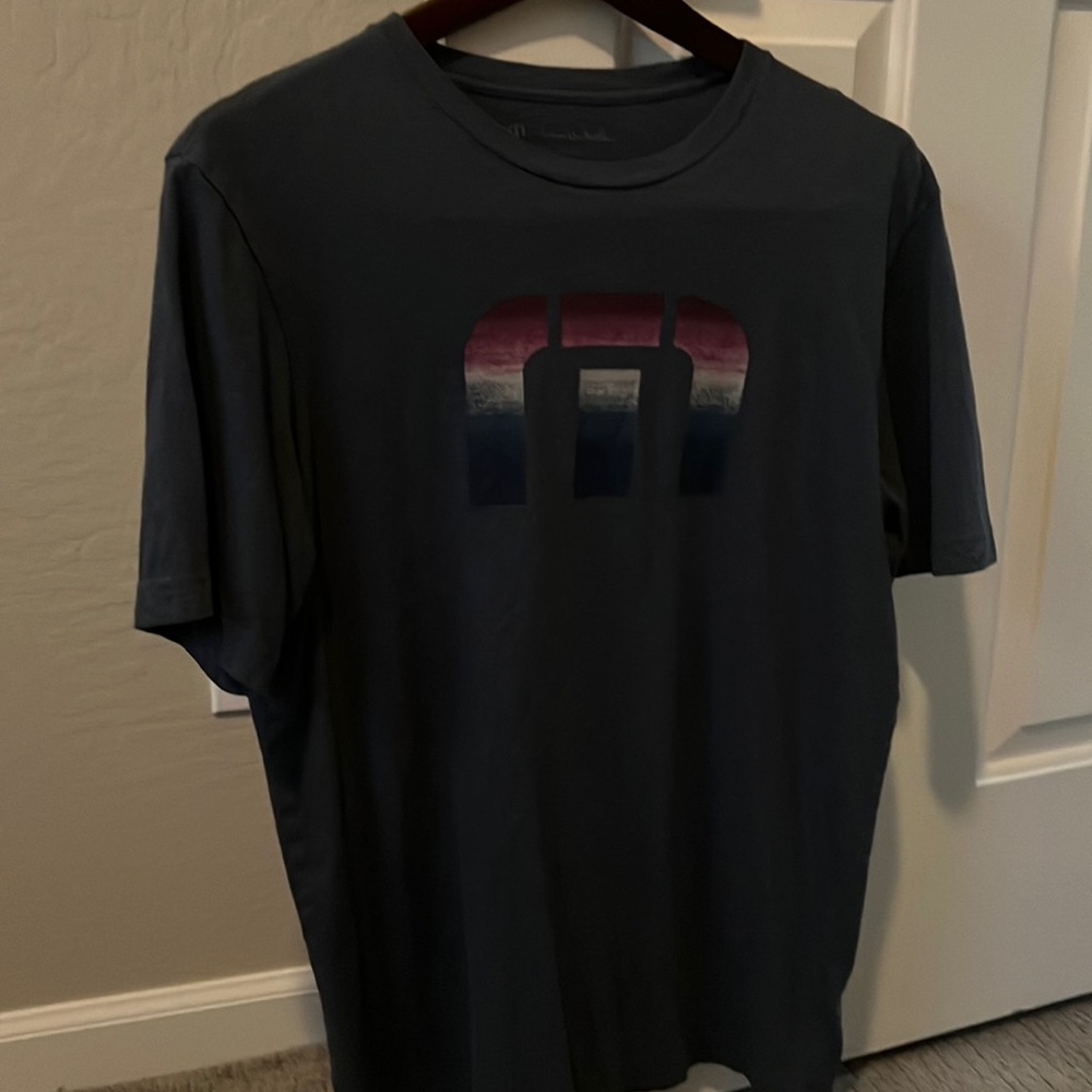Travis Mathew Tee - Medium